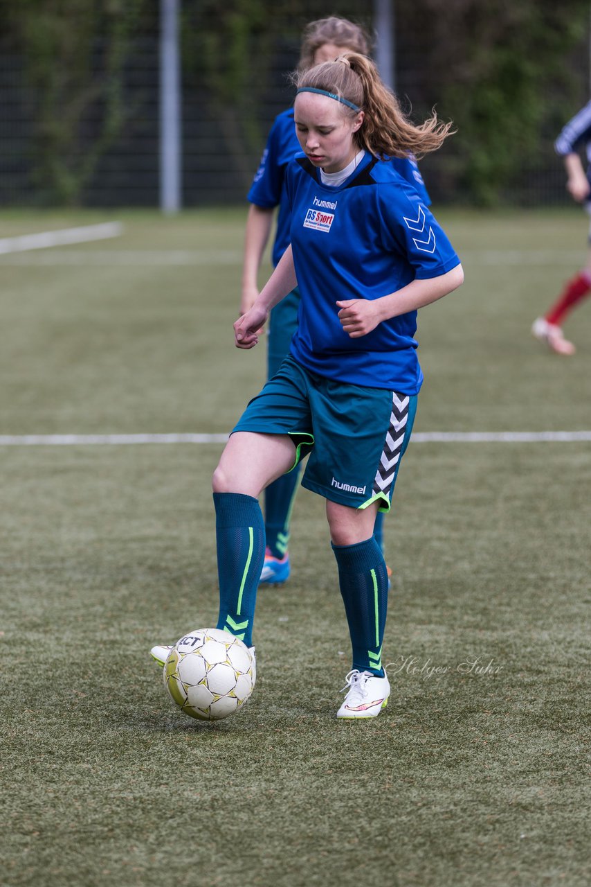 Bild 90 - B-Juniorinnen Pokalfinale VfL Oldesloe - Holstein Kiel : Ergebnis: 0:6